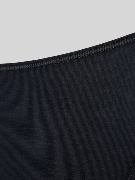 HANRO Slip mit eingefassten Abschlüssen Black 2