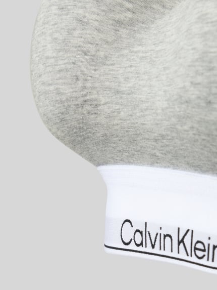 Calvin Klein Underwear Biustonosz typu bralette z watowanymi miseczkami model ‘Lift’ Jasnoszary 2