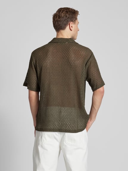 Redefined Rebel Regular Fit Freizeithemd mit Lochmuster Modell 'MADDEN' Dunkelbraun 5