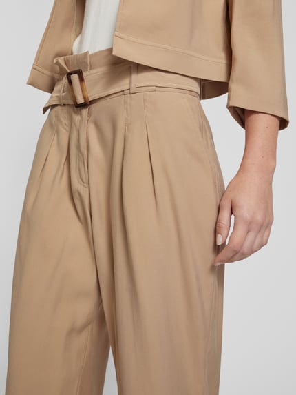 COMMA Straight Leg Anzughose mit Bundfalten Camel 3