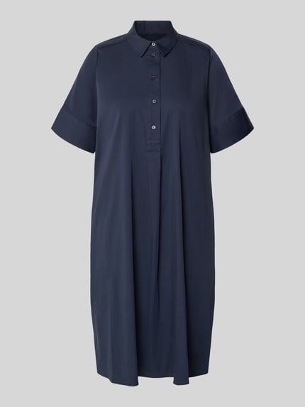 Produktfoto, Knielanges Hemdblusenkleid mit Knopfleiste von Milano Italy, dunkelblau, Hemdblusenkragen, halbarm, gerader Schnitt, Baumwoll-Mix mit Stretch-Anteil, strukturierte glatte Oberfläche, knielang