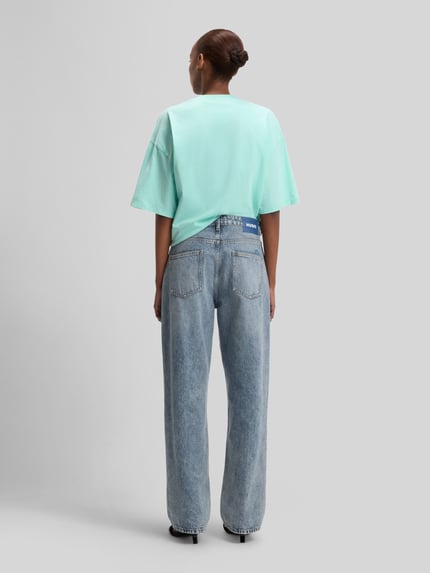 HUGO Blue Loose Fit Jeans mit sichtbarer Knopfleiste Jeansblau 5