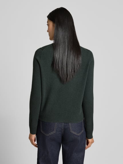 Christian Berg Woman Strickjacke aus Kaschmir mit Rundhalsausschnitt Dunkelgruen 5