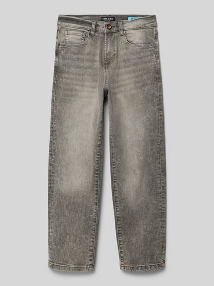 Produktfoto, Straight Fit Jeans mit Logo-Patch Modell 'Garwell' von CARS JEANS, grauer elastischer Baumwoll-Mix, 5-Pocket-Design, dezente Waschung