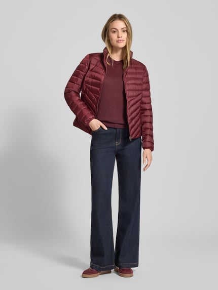 s.Oliver RED LABEL Slim Fit Steppjacke mit Stehkragen  Bordeaux 1