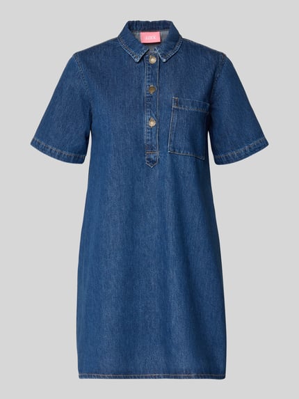 Produktfoto, relaxed fit dames mini-jurk van puur katoen, model 'Amara' van JJXX in denimlook met platte kraag en korte mouwen