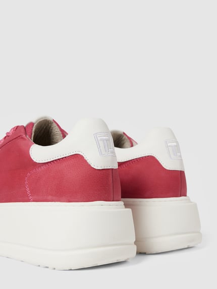 Tamaris Sneakers met labeldetails, model 'Pink' Felroze - 3