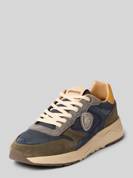 Produktfoto, Sneaker aus Leder-Mix mit Logo-Detail Modell 'OZARK' von Blauer USA, Herren Sneaker in Blau, Grau und Oliv, abgerundete Passform, strukturierte Oberfläche, Absatzhöhe 5 cm, Schafthöhe 8 cm, Schaftweite 10 cm