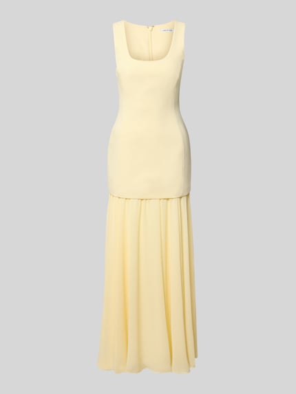 Produktfoto, Abendkleid mit Viskose-Anteil Modell 'Melva' von Forever New in sanftem Gelb, ärmellos mit Karree-Ausschnitt, Maxilänge, Chiffon-Rock, körpernahe Passform
