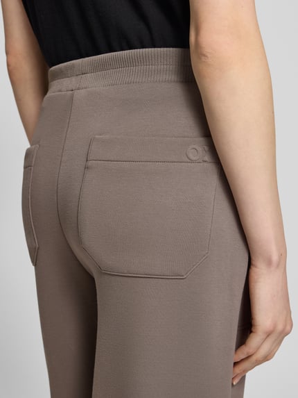 OPUS Regular Fit Sweathose mit Teilungsnähten Taupe 3