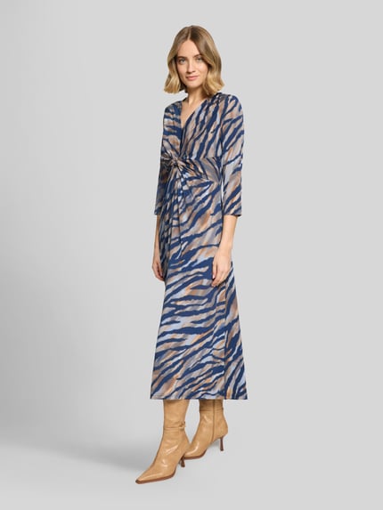 Betty Barclay Eng anliegendes Freizeitkleid mit 3/4-Arm Modell 'LT AUGUST' Sky 1