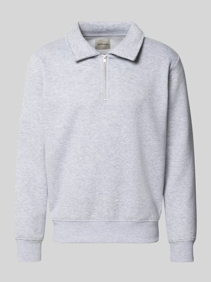 Productfoto, lichtgrijs regular fit sweatshirt met schipperskraag en ritssluiting, Materiaalmix met katoen, Model 'Bradley' van JACK & JONES