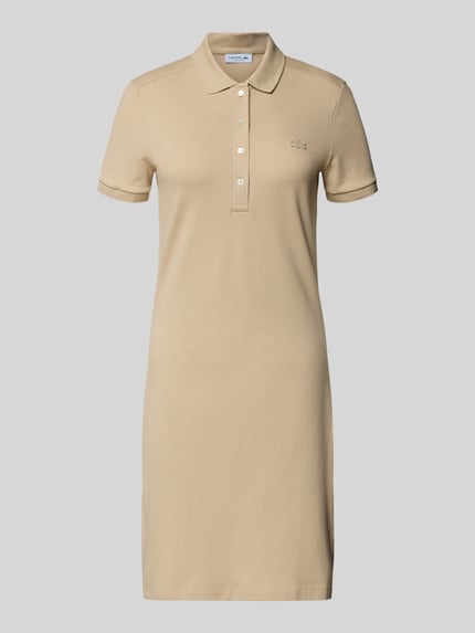 Produktfoto, Slim Fit Polokleid aus Baumwoll-Mix von Lacoste in Beige, unifarben, Mini-Länge, gerippte Kurzarm-Ärmel, Logo-Stitching, Piqué-Struktur