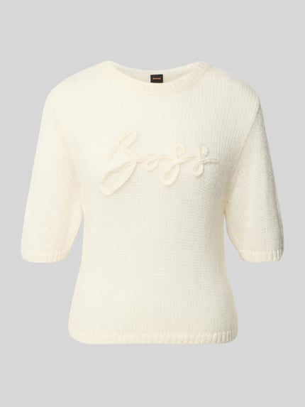 Produktfoto, cremefarbener Regular Fit Pullover aus Schurwoll-Modal-Mix Modell 'C_Farezza' von BOSS Orange, strukturierte Strick-Oberfläche.