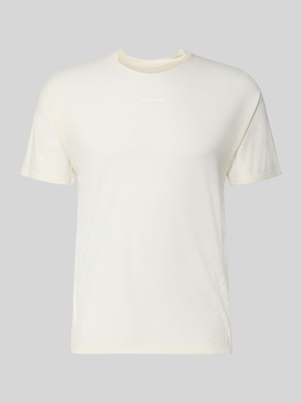 Produktfoto, Funktionsshirt mit Logo Modell 'SENSE AERO' von Salomon, cremefarben, Regular Fit, Rundhalsausschnitt, glatte Textur, Rückenlänge bei Größe M 67 cm