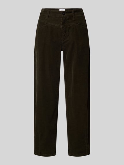 Produktfoto, dunkelbraune Barrel Fit Cordhose in verkürzter Passform Modell 'ELIN' von Cambio aus Baumwoll-Elasthan-Mix mit Gesäßtaschen.