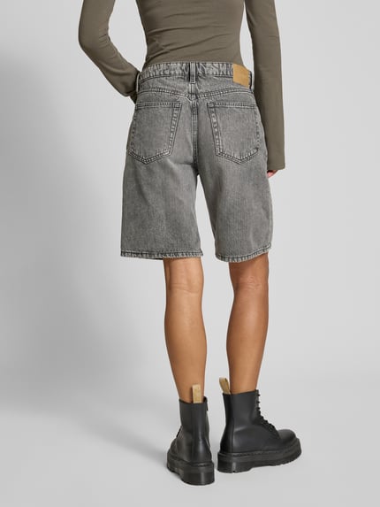 Weekday Regular Fit Jeansshorts im 5-Pocket-Design Modell 'MONTEREY' Dunkelgrau 5