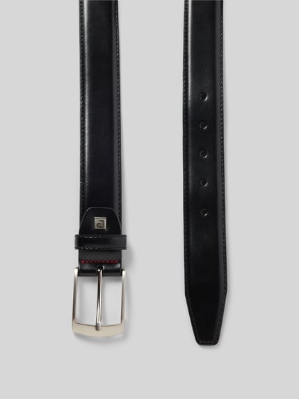 Produktfoto, Glattledergürtel mit Dornschließe van Pierre Cardin, heren riem van glad zwart echt leer, klassiek model, breedte 3,5 cm, lengte maat 110: 127 cm.