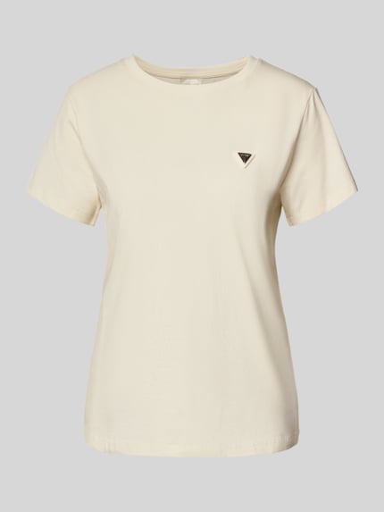 Productfoto, Regular Fit T-Shirt met logo-applicatie model 'Colette' van Guess Activewear, elastische katoenmix, ronde hals, ruglengte maat S 60 cm, beige kleur, gladde structuur