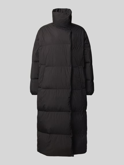 Produktfoto, Regular Fit Daunenmantel mit hohem Stehkragen Modell 'Franca-1' von HUGO, schwarz, unifarben, Longline, Webware, verdeckte Druckknopfleiste, seitliche Eingrifftaschen