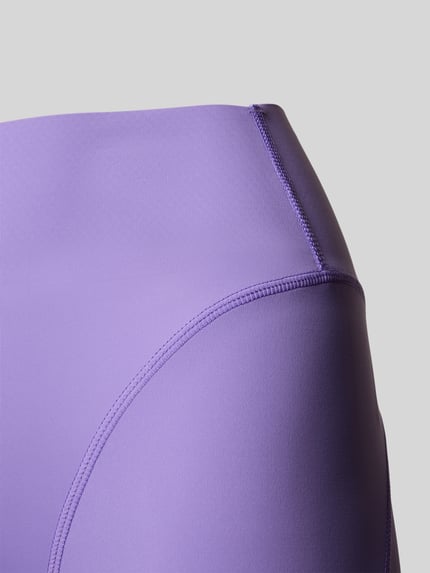 Stronger Legginsy sportowe z ozdobnymi szwami model ‘Lift Sculpting Curve’ Jasnofioletowy 2