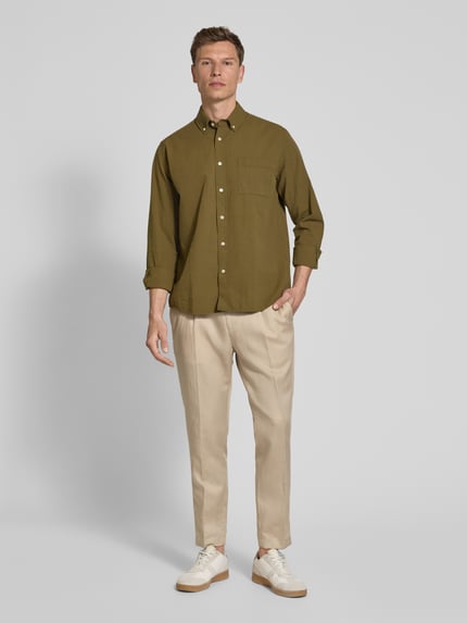 Forét Koszula casualowa o kroju regular fit z kieszenią na piersi model ‘HORNET’ Khaki 1