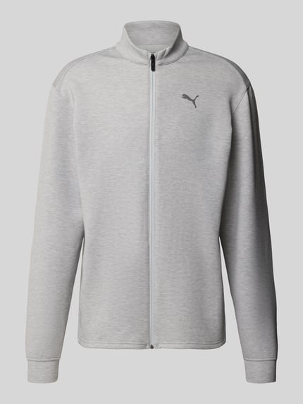 Produktfoto, Sweatjacke mit Stehkragen und Logo von PUMA PERFORMANCE in Hellgrau, glatte Textur, Reißverschluss, Material-Mix mit Lyocell-Anteil