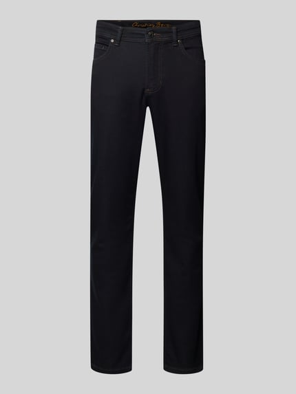Produktfoto, Slim Fit Jeans mit 5-Pocket-Design von Christian Berg Men w kolorze ciemnoniebieskim, bawełna bio ze stretchem, widok z przodu.
