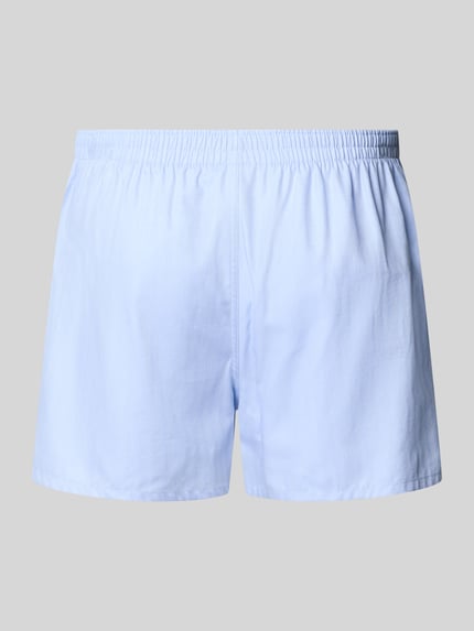 Produktfoto, hellblaue Boxershorts mit elastischem Bund und Label-Patch Modell 'Daily' von FALKE aus reiner Baumwolle, Loose Fit.