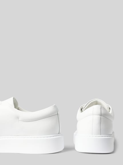 Productfoto, Sneaker uit echt leer met logo-detail van Copenhagen, afgeronde fit, witte kleur, detail van zool en hiel, 5 cm hak, 8 cm schachthoogte, 8 cm schachtwijdte