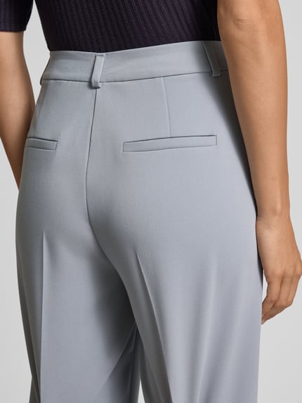 COMMA Wide fit stoffen broek met viscose en persplooien Rookblauw - 3