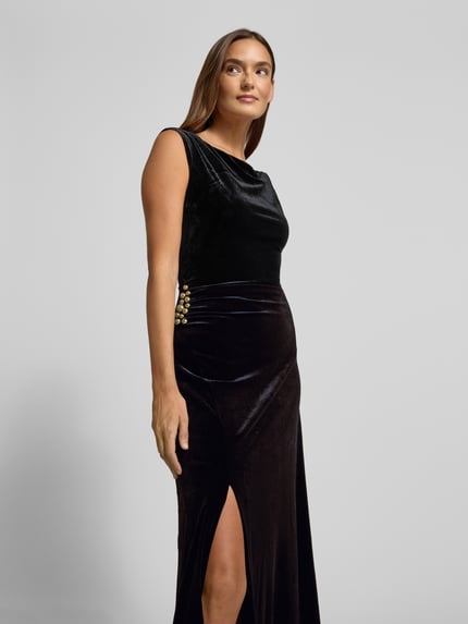 Forever New Avondjurk van fluweel met plooien, model 'Winslet' BLACK - 3