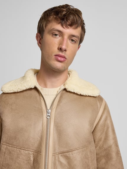 JACK & JONES Jacke in Leder-Optik Modell 'LIVERPOOL AVIATOR' Taupe 3