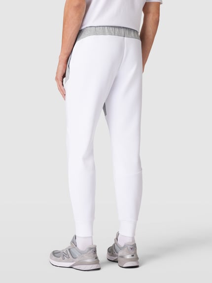 Under Armour Sweathose mit Logo-Print Hellgrau 5