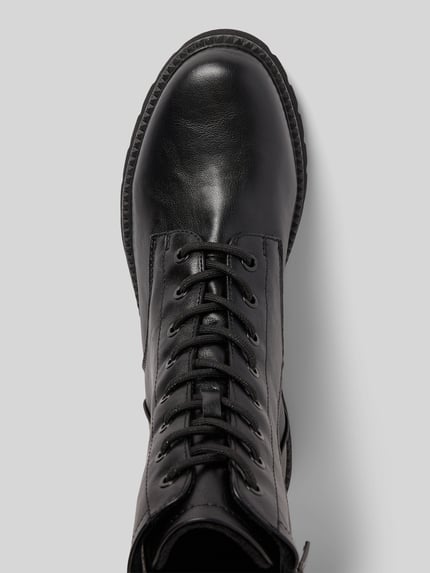 Produktfoto, Schnürstiefel mit Reißverschluss von Tamaris, czarny kolor, zaokrąglony nosek, gładka faktura, damskie kozaki Tamaris