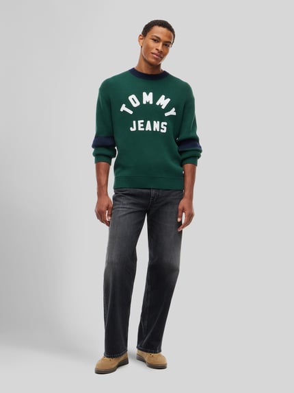 Tommy Jeans sweter o kroju regular fit z czystej bawełny model 'NEW CLASSICS' Oliwkowy 1