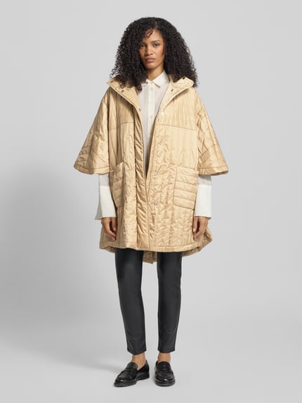 MM by Max Mara Oversized Steppjacke mit Fledermausärmeln Modell 'ORAZIO' Camel 1