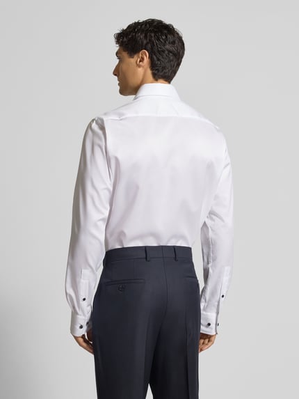Christian Berg Men Regular Fit Businesshemd aus reiner Baumwolle mit extra langem Arm Weiss 5