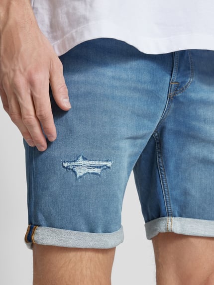 JACK & JONES Szorty jeansowe o kroju regular fit z przetarciami model ‘RICK’ Niebieski 3