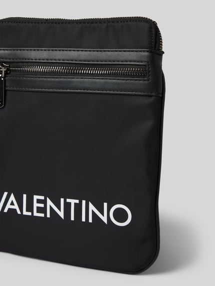 Valentino Bags Umhängetasche mit Label-Print Modell 'BANDOLIERA KYLO' Black 2