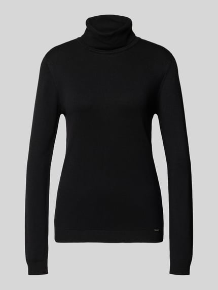 Produktfoto, Rollkragenpullover mit Label-Detail von MORE & MORE im schwarzen Viskose-Mix, feine Stricktextur, Slim Fit, Damenmode.