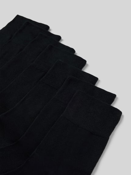 Produktfoto, Socken aus elastischem Baumwoll-Mix von MCNEAL im 7er-Pack, unifarbenes Design, elastisches Rippenbündchen, schwarze Farbe