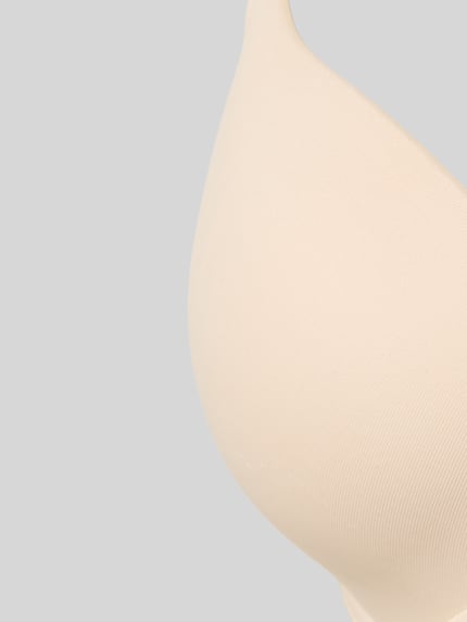 LASCANA Große Größen Bügel-BH mit Spaghettiträgern Modell 'PERFECT BASICS' Ecru 2