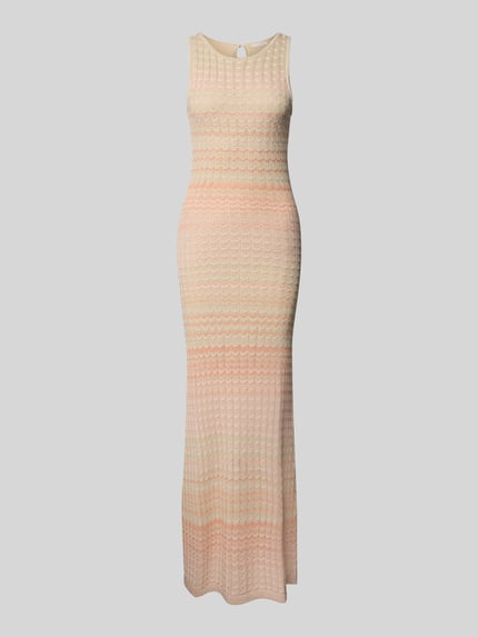 Produktfoto, Strickkleid aus Viskose-Mix Modell 'ROSALYN' von Guess, ärmellos, eng anliegend, Maxilänge, zart gemusterte Textur.