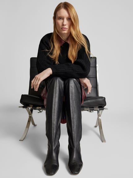 Staud Sweter wełniany o kroju oversized z imitacji dzianiny Czarny 3