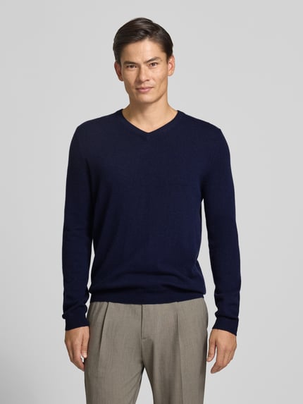 Christian Berg Men Gebreide pullover van kasjmier met v-hals Marineblauw - 4
