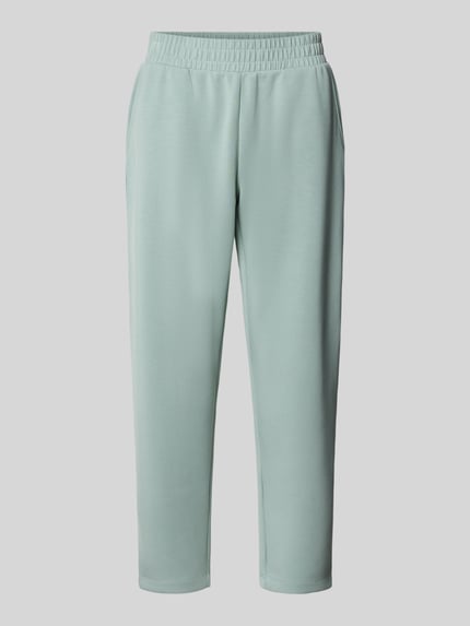 Produktfoto, Cropped Sweatpants mit elastischem Bund und Eingrifftaschen von Christian Berg Woman aus softem Material-Mix mit Modal-Anteil, sanftes Grün, glatte Textur, schlichtes Schlupfhosen-Design