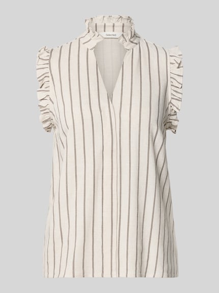 Produktfoto, Regular Fit Top mit Leinen-Anteil Modell 'VIVA' von Selected Femme, Optik: Allover-Muster, gestreift, Rüschen-Applikation, V-Ausschnitt, aus Viskose-Leinen-Mix, beige-weiß mit feinen braunen Streifen, glatte Textur.
