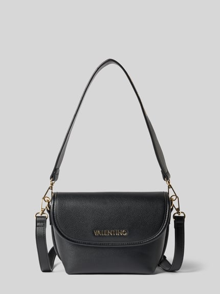 Produktfoto, schwarze Umhängetasche mit Label-Schriftzug Modell 'HAIL' von Valentino Bags, glatte Struktur, goldene Details, Damen Umhängetasche.