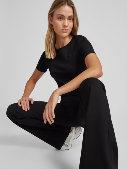 GUESS Activewear T-shirt met geribde ronde hals, model 'STEFFI' Zwart - 3